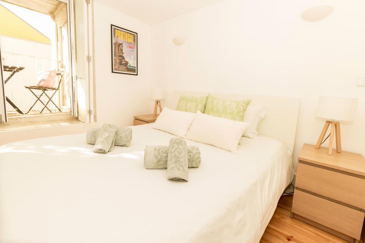Guest H4U - Bonjardim Terrasse Center Apartment Porto Bagian luar foto