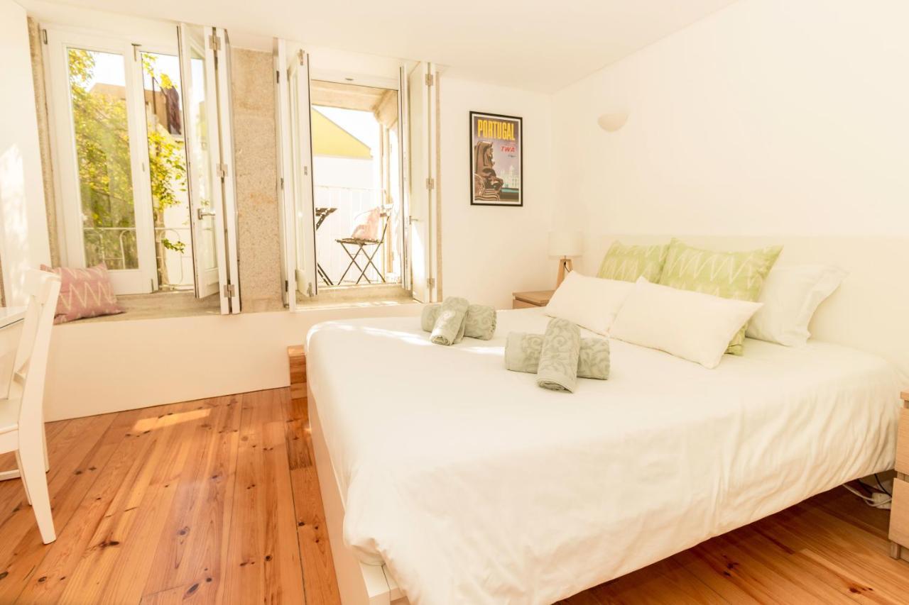 Guest H4U - Bonjardim Terrasse Center Apartment Porto Bagian luar foto