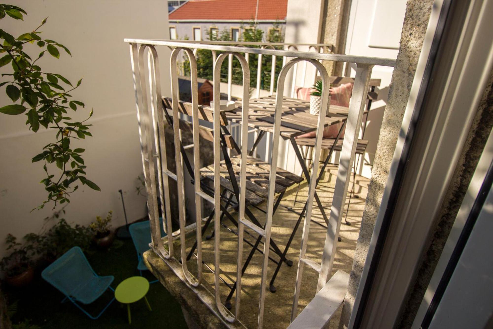 Guest H4U - Bonjardim Terrasse Center Apartment Porto Bagian luar foto