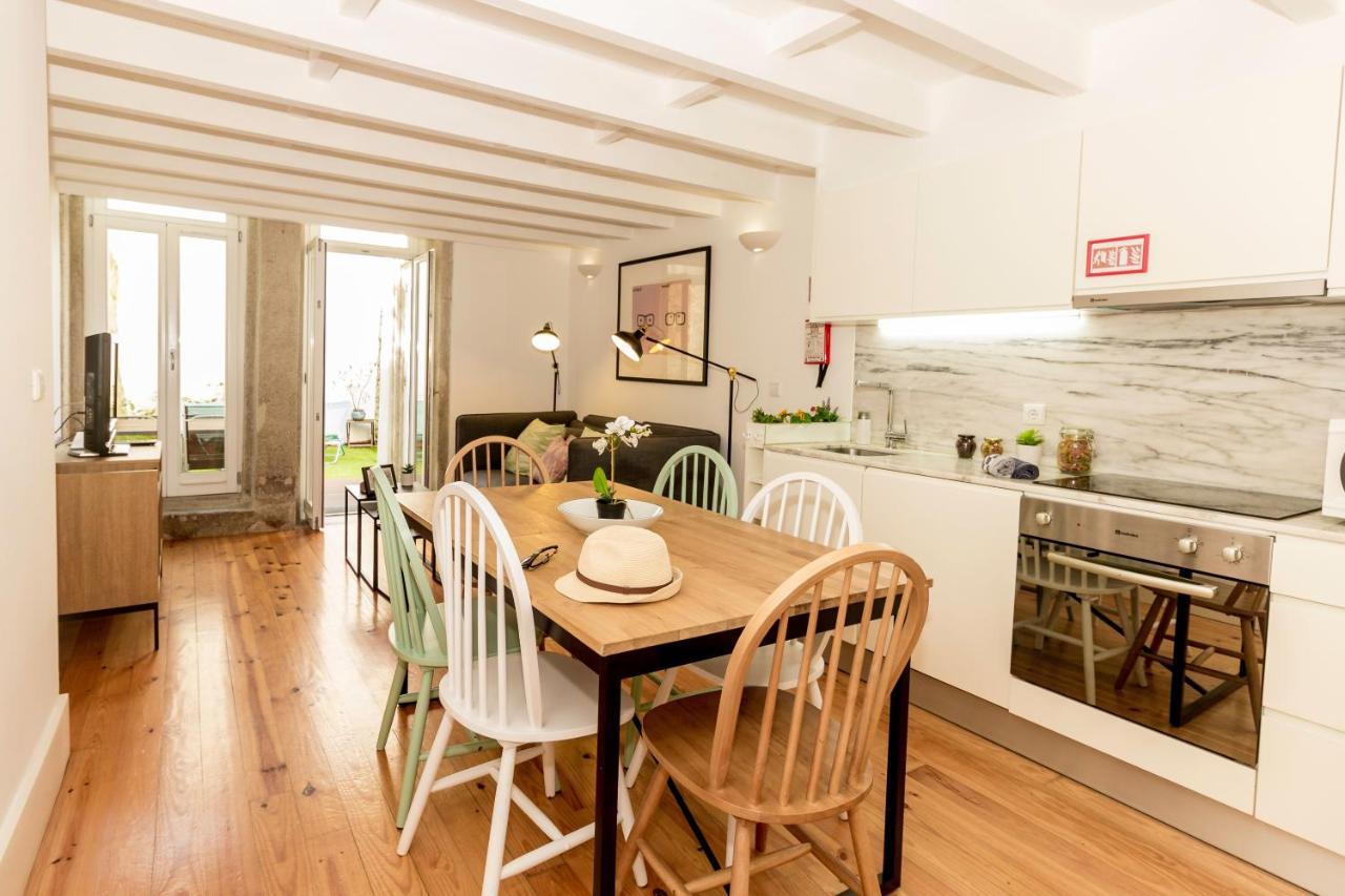 Guest H4U - Bonjardim Terrasse Center Apartment Porto Bagian luar foto
