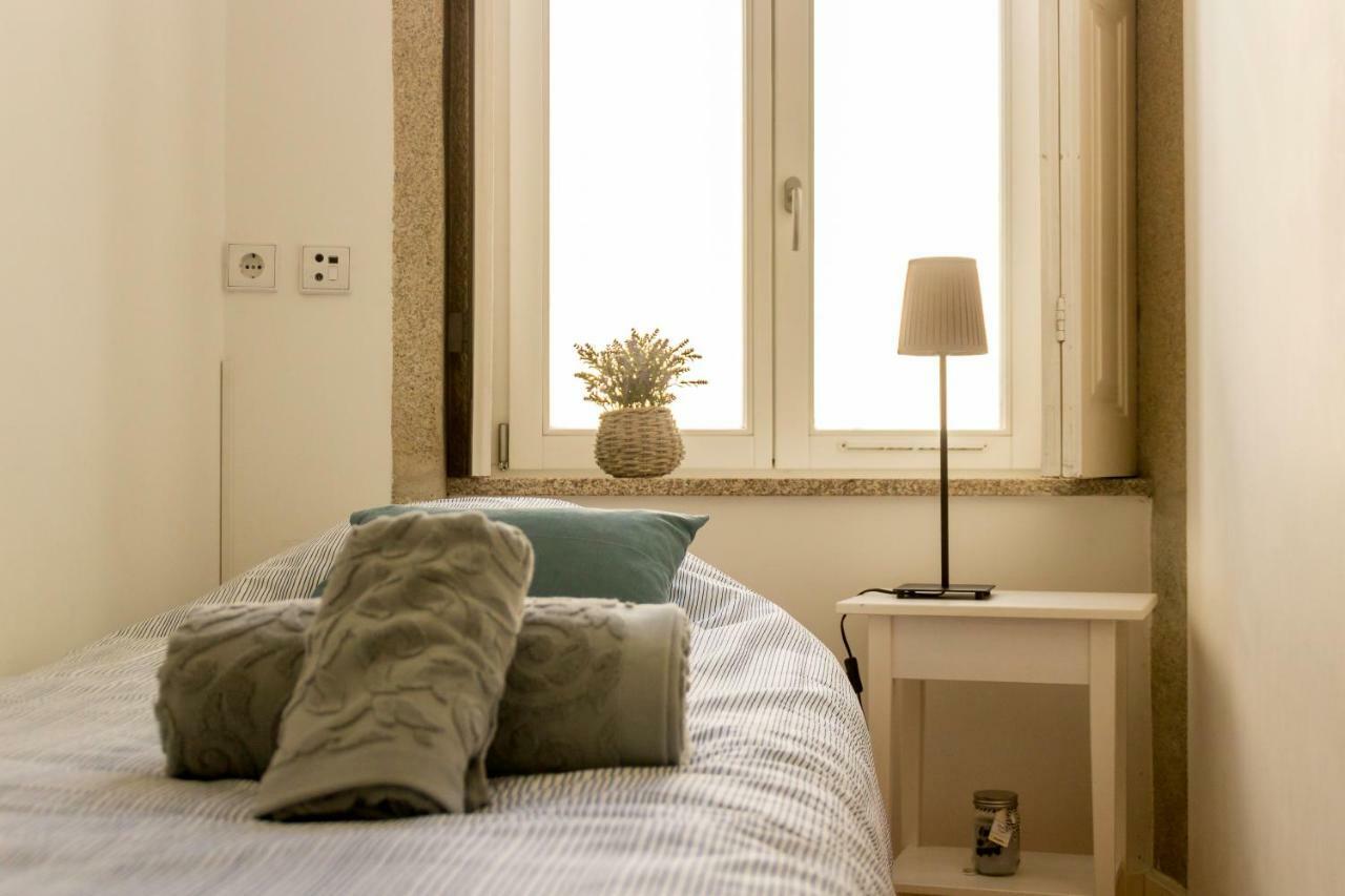 Guest H4U - Bonjardim Terrasse Center Apartment Porto Bagian luar foto