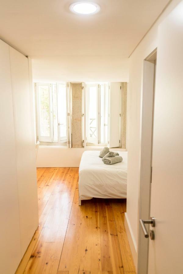 Guest H4U - Bonjardim Terrasse Center Apartment Porto Bagian luar foto