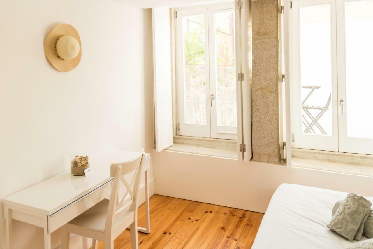 Guest H4U - Bonjardim Terrasse Center Apartment Porto Bagian luar foto