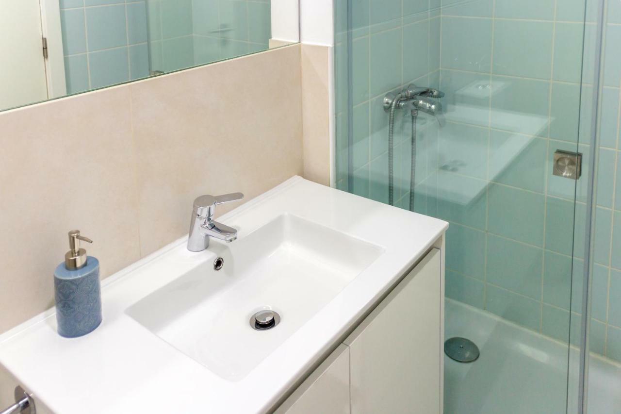 Guest H4U - Bonjardim Terrasse Center Apartment Porto Bagian luar foto